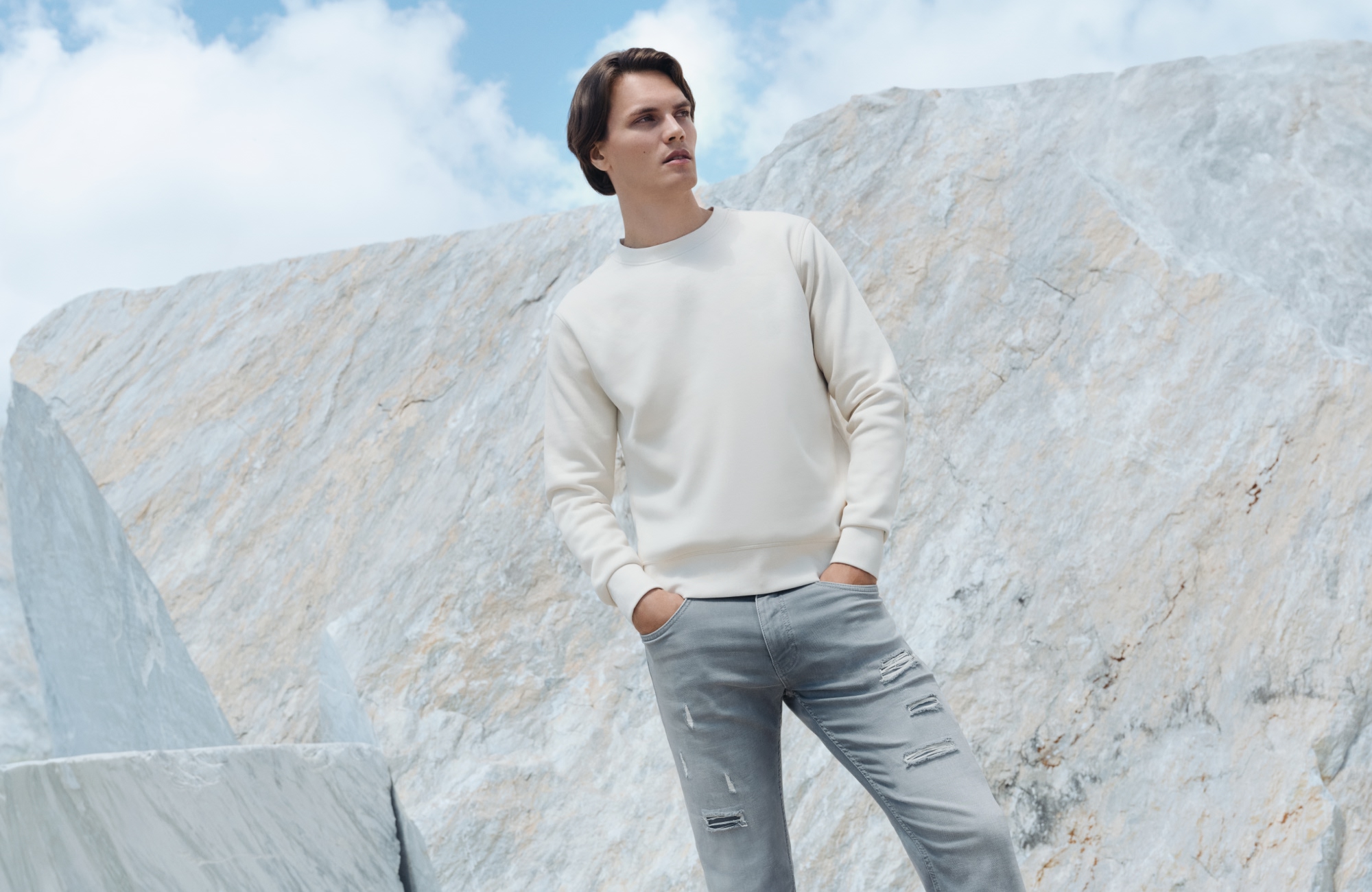 Jakie są alternatywy dla bluz z kapturem?